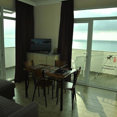 The View Apartment Makhinjauri Exterior foto